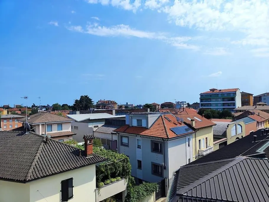 Faristha House Share Apertamente Apartment Abbiategrasso
